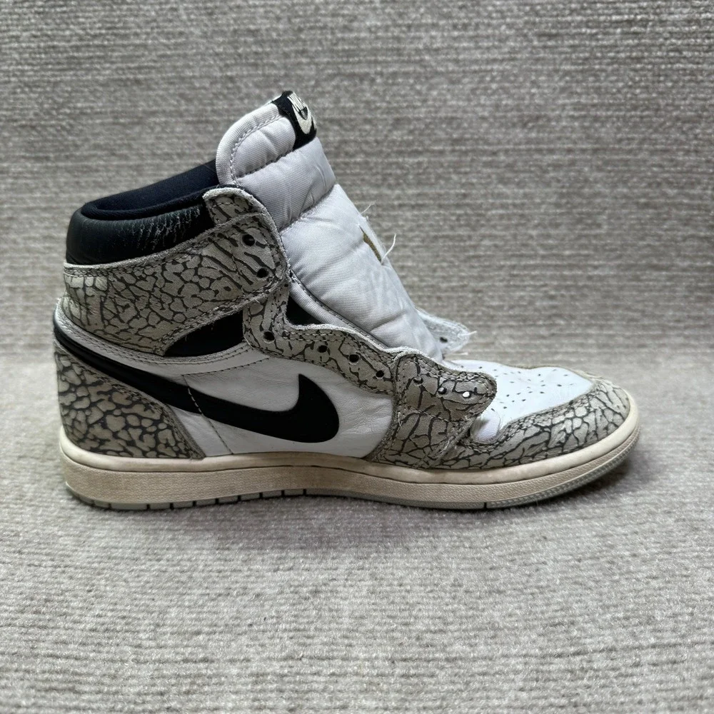 Nike Air Jordan 1 Retro High White Cement Kids 7 White DZ5485-052